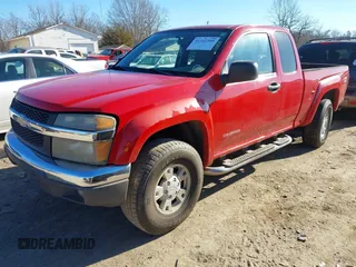 2004 Chevrolet Colorado LS Z71 with VIN 1GCDT196648210468, listed as a IAAI auction lot 41342300 with 206,478 mi miles. Bid and sale history available at carsss.com. Image 2.
