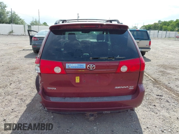 2008 Toyota Sienna XLE with VIN 5TDBK22C58S013745, listed as a IAAI auction lot 42565533 with 200,629 mi miles and . Bid and sale history available at DreamBid. Image 16.