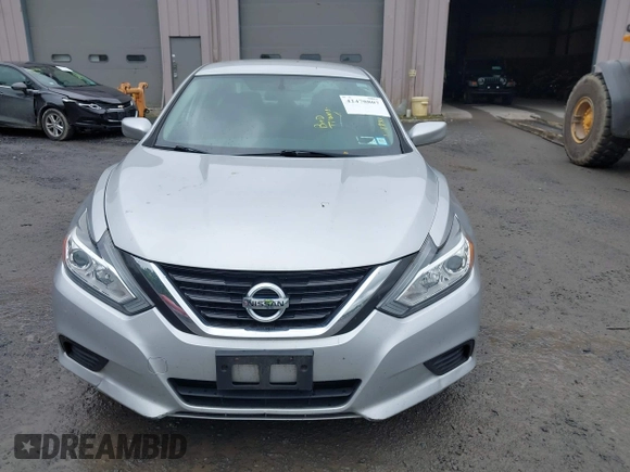 2017 Nissan Altima SR with VIN 1N4AL3AP9HC229429, listed as a IAAI auction lot 42478807 with 147,831 mi miles and . Bid and sale history available at DreamBid. Image 12.