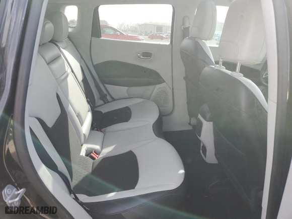 2019 Jeep Compass Latitude w/Sun/Wheel Pkg with VIN 3C4NJCBB5KT652654, listed as a Copart auction lot 49722665 with 97,163 mi miles and Salvage Title. Bid and sale history available at carsss.com. Image 10.