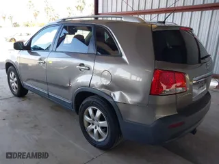2011 Kia Sorento LX with VIN 5XYKT4A12BG180321, listed as a IAAI auction lot 41942489 with 241,345 mi miles. Bid and sale history available at carsss.com. Image 3.