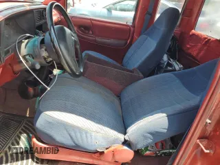 1993 Ford Ranger STX with VIN 1FTCR14X9PPB49055, listed as a Copart auction lot 58442715 with 58,562 mi miles and Salvage title. Bid and sale history available at DreamBid. Image 7.