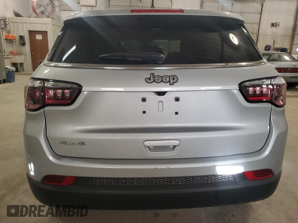 2024 Jeep Compass Sport с VIN 3C4NJDAN0RT158813, выставлен на аукционе Copart как лот 52794575 с пробегом 6 137 миль миль и Списание • Salvage title. История ставок и продаж доступна на DreamBid. Изображение 6.