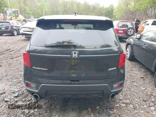 2023 Honda Passport EX-L с VIN 5FNYF8H53PB011859, выставлен на аукционе IAAI как лот 42242513 с пробегом 17 675 миль миль и . История ставок и продаж доступна на DreamBid. Изображение 16.