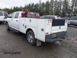 2018 Ram 2500 Tradesman with VIN 3C7WR4HJ0JG387749, listed as a IAAI auction lot 41750102 with 134,986 mi miles. Bid and sale history available at carsss.com. Image 3.