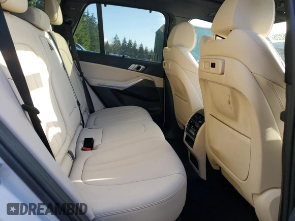 2021 BMW X5 xDrive45e with VIN 5UXTA6C04M9H52389, listed as a Copart auction lot 45605225 with 14,899 mi miles and Salvage Title. Bid and sale history available at carsss.com. Image 11.
