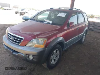 2007 Kia Sorento LX z VIN KNDJD736775666738, wystawiony jako IAAI lot #42371168 z przebiegiem 161 799 mil mil oraz . Historia ofert i sprzedaży dostępna na DreamBid. Obrazek 2.