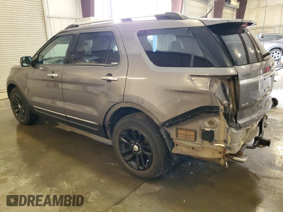2014 Ford Explorer XLT with VIN 1FM5K7D81EGC28771, listed as a Copart auction lot 60571955 with 92,647 mi miles and Salvage title. Bid and sale history available at DreamBid. Image 2.