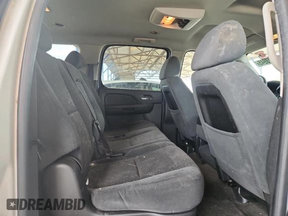 2007 Chevrolet Suburban LS with VIN 1GNFC16JX7R401981, listed as a Copart auction lot 64618945 with 153,205 mi miles and Clean title. Bid and sale history available at DreamBid. Image 11.
