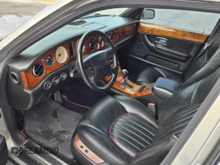 2001 Bentley Arnage with VIN SCBLC31E91CX06337, listed as a Copart auction lot 84920534 with 51,938 mi miles and Clean Title. Bid and sale history available at DreamBid. Image 9.