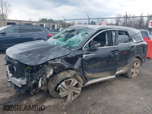 2023 Kia Sorento EX z VIN KNDRHDLG6P5202127, wystawiony jako IAAI lot #42064722 z przebiegiem 28 420 mil mil oraz . Historia ofert i sprzedaży dostępna na DreamBid. Obrazek 2.