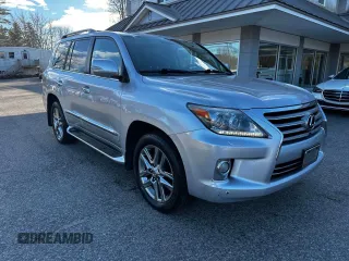 2013 Lexus LX 570 with VIN JTJHY7AXXD4091614, listed as a Copart auction lot 49150635 with 205,635 mi miles and Clean Title. Bid and sale history available at carsss.com. Image 1.