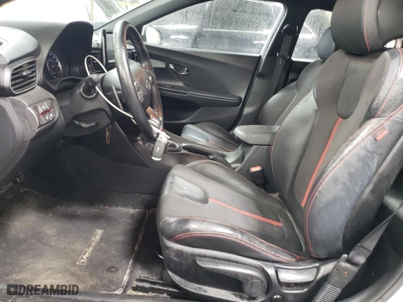 2020 Hyundai Veloster Turbo with VIN KMHTH6AB8LU028470, listed as a Copart auction lot 49421485 with 33,519 mi miles and Salvage Title. Bid and sale history available at carsss.com. Image 7.