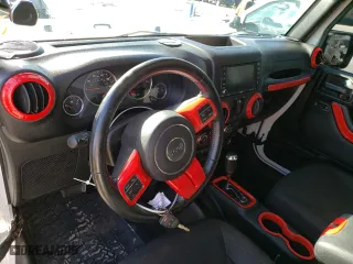 2018 Jeep Wrangler JK Unlimited Sport S with VIN 1C4BJWDG2JL889254, listed as a Copart auction lot 36729153 with NaN miles. Bid and sale history available at carsss.com. Image 8.