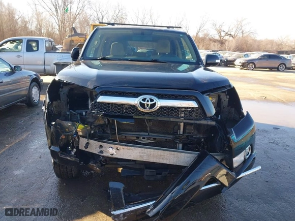 2011 Toyota 4Runner Trail with VIN JTEBU5JR0B5066010, listed as a IAAI auction lot 41640144 with 300,349 mi miles. Bid and sale history available at carsss.com. Image 13.