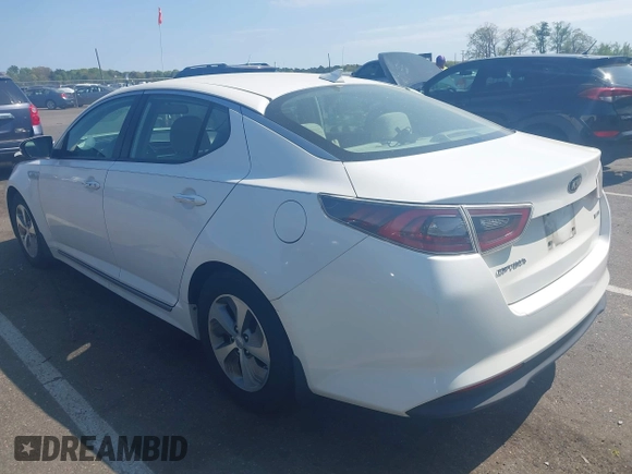 2014 Kia Optima LX with VIN KNAGM4AD8E5076052, listed as a IAAI auction lot 42170715 with 111,448 mi miles and . Bid and sale history available at DreamBid. Image 3.