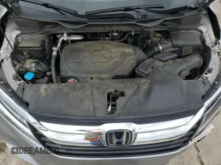 2018 Honda Odyssey Touring with VIN 5FNRL6H81JB078091, listed as a Copart auction lot 51372075 with 104,144 mi miles and Salvage Title. Bid and sale history available at carsss.com. Image 12.