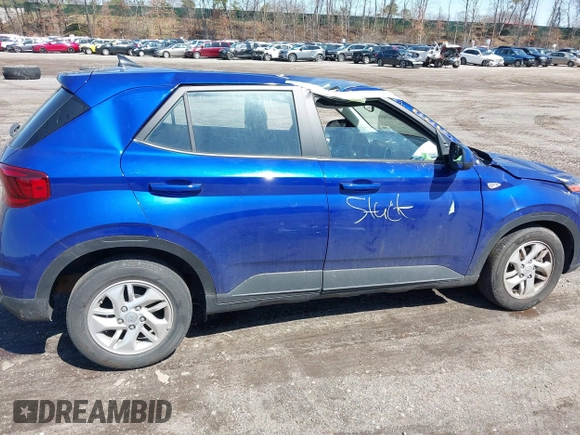2021 Hyundai Venue SE with VIN KMHRB8A3XMU102182, listed as a IAAI auction lot 41987687 with 58,733 mi miles and . Bid and sale history available at DreamBid. Image 13.