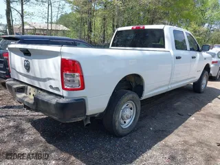 2022 Ram 2500 Tradesman with VIN 3C6UR5HJ5NG202232, listed as a IAAI auction lot 42069847 with 93,426 mi miles. Bid and sale history available at carsss.com. Image 4.