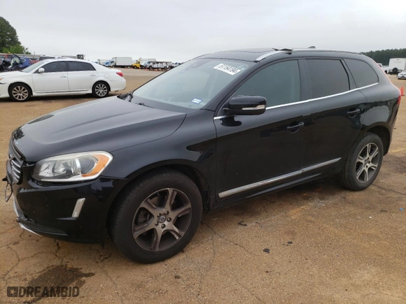 2015 Volvo XC60 T6 Drive-E with VIN YV449MDK6F2637141, listed as a Copart auction lot 51154194 with 113,932 mi miles. Bid and sale history available at carsss.com. Image 1.