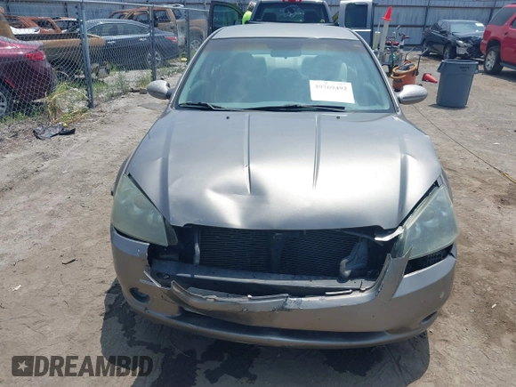2006 Nissan Altima 2.5 S with VIN 1N4AL11D56N363088, listed as a IAAI auction lot 39769492 with 139,652 mi miles. Bid and sale history available at carsss.com. Image 6.