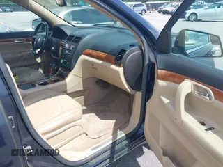 2008 Saturn Outlook XR z VIN 5GZER23778J285381, wystawiony jako IAAI lot #42499573 z przebiegiem 212 898 mil mil oraz . Historia ofert i sprzedaży dostępna na DreamBid. Obrazek 5.
