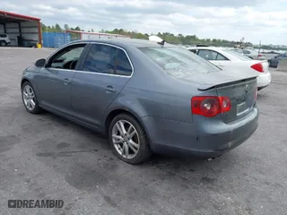 2006 Volkswagen Jetta Sedan 1.9L TDI with VIN 3VWST71K86M007919, listed as a IAAI auction lot 41846164 with 2,244,126 mi miles. Bid and sale history available at carsss.com. Image 3.