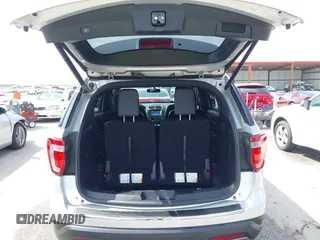 2018 Ford Explorer XLT with VIN 1FM5K7D86JGC27318, listed as a IAAI auction lot 41923567 with 120,333 mi miles and . Bid and sale history available at DreamBid. Image 18.
