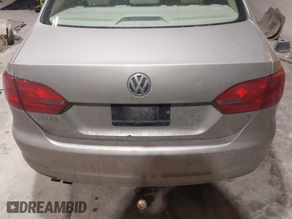 2014 Volkswagen Jetta TDI w/Premium с VIN 3VW3L7AJ6EM237033, выставлен на аукционе IAAI как лот 41482020 с пробегом 134 990 миль миль и . История ставок и продаж доступна на DreamBid. Изображение 16.