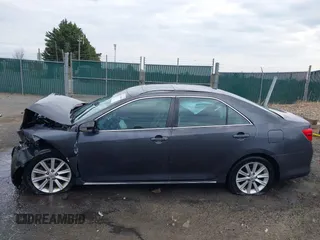 2013 Toyota Camry L with VIN 4T1BF1FK4DU292073, listed as a IAAI auction lot 41891808 with 140,658 mi miles. Bid and sale history available at carsss.com. Image 15.