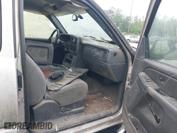 2005 Chevrolet Silverado 1500 Z71 with VIN 1GCEK19B25E325317, listed as a IAAI auction lot 42195743 with 253,221 mi miles and . Bid and sale history available at DreamBid. Image 5.