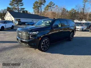 2021 Chevrolet Suburban RST with VIN 1GNSKEKD0MR457206, listed as a Copart auction lot 83697674 with 139,570 mi miles and Clean Title. Bid and sale history available at carsss.com. Image 2.