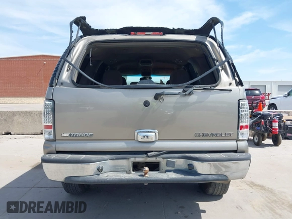 2003 Chevrolet Tahoe LS with VIN 1GNEC13V23R141539, listed as a IAAI auction lot 41812195 with 486,815 mi miles. Bid and sale history available at carsss.com. Image 17.