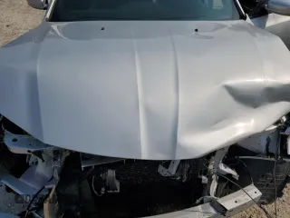 2019 Chrysler 300 S z VIN 2C3CCAGG5KH569376, wystawiony jako Copart lot #60175245 z przebiegiem 67 981 mil mil oraz Szkoda całkowita • Salvage title. Historia ofert i sprzedaży dostępna na DreamBid. Obrazek 11.