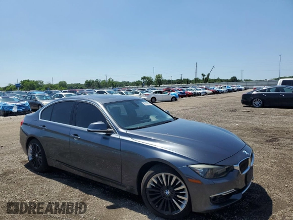 2013 BMW 3 Series 328i xDrive с VIN WBA3B3C52DF542149, выставлен на аукционе Copart как лот 60436945 с пробегом 151 798 миль миль и Списание • Salvage title. История ставок и продаж доступна на DreamBid. Изображение 4.