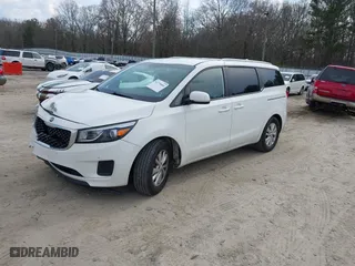 2017 Kia Sedona LX with VIN KNDMB5C12H6284446, listed as a IAAI auction lot 41770004 with 83,632 mi miles. Bid and sale history available at carsss.com. Image 17.