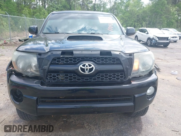 2011 Toyota Tacoma PreRunner with VIN 3TMJU4GN1BM112470, listed as a IAAI auction lot 41931447 with 273,619 mi miles and . Bid and sale history available at DreamBid. Image 13.