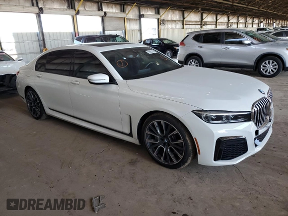 2020 BMW 7 Series 740i with VIN WBA7T2C09LGL18088, listed as a Copart auction lot 39695183 with 27,240 mi miles. Bid and sale history available at carsss.com. Image 4.
