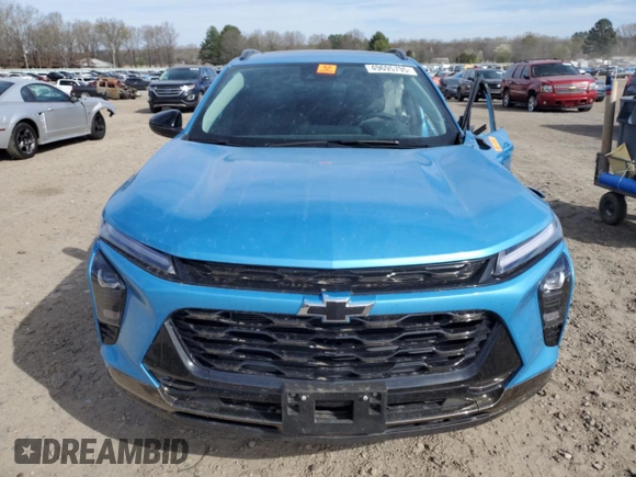 2025 Chevrolet Trax ACTIV with VIN KL77LKEP1SC053604, listed as a Copart auction lot 49695795 with 10,705 mi miles and Salvage Title. Bid and sale history available at carsss.com. Image 5.