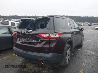 2019 Chevrolet Traverse LT z VIN 1GNERHKW8KJ117969, wystawiony jako IAAI lot #41619931 z przebiegiem 64 767 mil mil oraz . Historia ofert i sprzedaży dostępna na DreamBid. Obrazek 4.