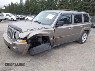 2008 Jeep Patriot Sport with VIN 1J8FF28W88D748313, listed as a IAAI auction lot 41837705 with 159,640 mi miles and . Bid and sale history available at carsss.com. Image 2.