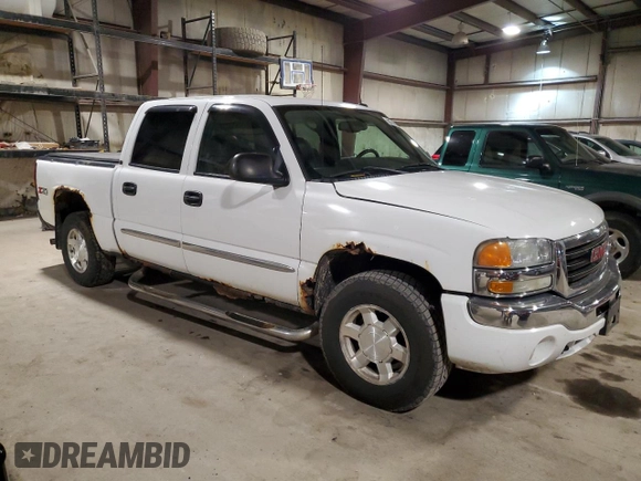 2004 GMC Sierra 1500 SLT with VIN 2GTEK13T541359009, listed as a Copart auction lot 86746754 with 231,418 mi miles and Clean title. Bid and sale history available at DreamBid. Image 4.