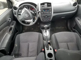 2016 Nissan Versa SV z VIN 3N1CN7AP1GL897445, wystawiony jako Copart lot #58663935 z przebiegiem 106 717 mil mil oraz Czysty tytuł • Clean title. Historia ofert i sprzedaży dostępna na DreamBid. Obrazek 8.
