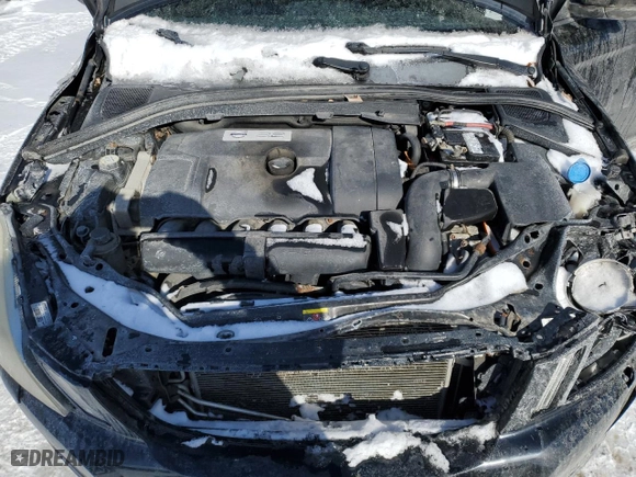 2010 Volvo XC60 3.2L with VIN YV4982DZ7A2062440, listed as a Copart auction lot 45383095 with 203,790 mi miles and Salvage Title. Bid and sale history available at carsss.com. Image 12.