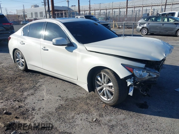 2014 Infiniti Q50 with VIN JN1BV7AP5EM678664, listed as a IAAI auction lot 41641222 with 86,385 mi miles and . Bid and sale history available at carsss.com. Image 1.