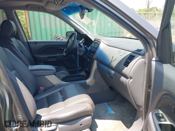 2007 Honda Pilot EX-L z VIN 5FNYF18527B005414, wystawiony jako IAAI lot #42445482 z przebiegiem 210 306 mil mil oraz . Historia ofert i sprzedaży dostępna na DreamBid. Obrazek 5.