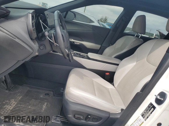 2023 Lexus RX with VIN 2T2BAMBA0PC021820, listed as a Copart auction lot 46240965 with 40,490 mi miles and Salvage Title. Bid and sale history available at carsss.com. Image 7.