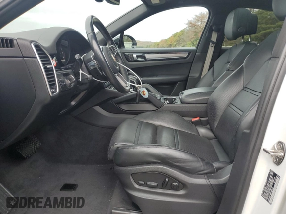 2023 Porsche Cayenne с VIN WP1BA2AY3PDA25501, выставлен на аукционе Copart как лот 73427414 с пробегом 45 442 миль миль и Списание • Salvage title. История ставок и продаж доступна на DreamBid. Изображение 7.