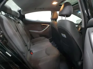 2013 Hyundai Elantra GLS z VIN KMHDH4AE7DU859883, wystawiony jako Copart lot #58296965 z przebiegiem 134 846 mil mil oraz Szkoda całkowita • Salvage title. Historia ofert i sprzedaży dostępna na DreamBid. Obrazek 10.