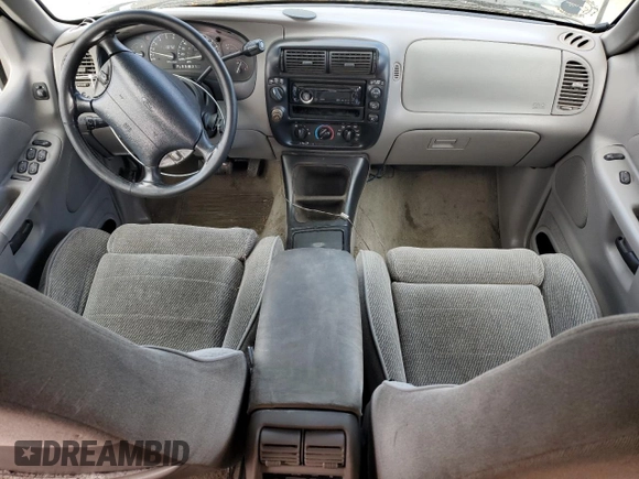 1996 Ford Explorer XL z VIN 1FMDU34X3TZB90029, wystawiony jako Copart lot #53925325 z przebiegiem 266 904 mil mil oraz Czysty tytuł • Clean title. Historia ofert i sprzedaży dostępna na DreamBid. Obrazek 8.
